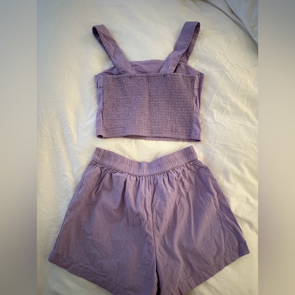 Abercrombie & Fitch Lilac Shorts Matching Set in Lavendar - Picture 6 of 6